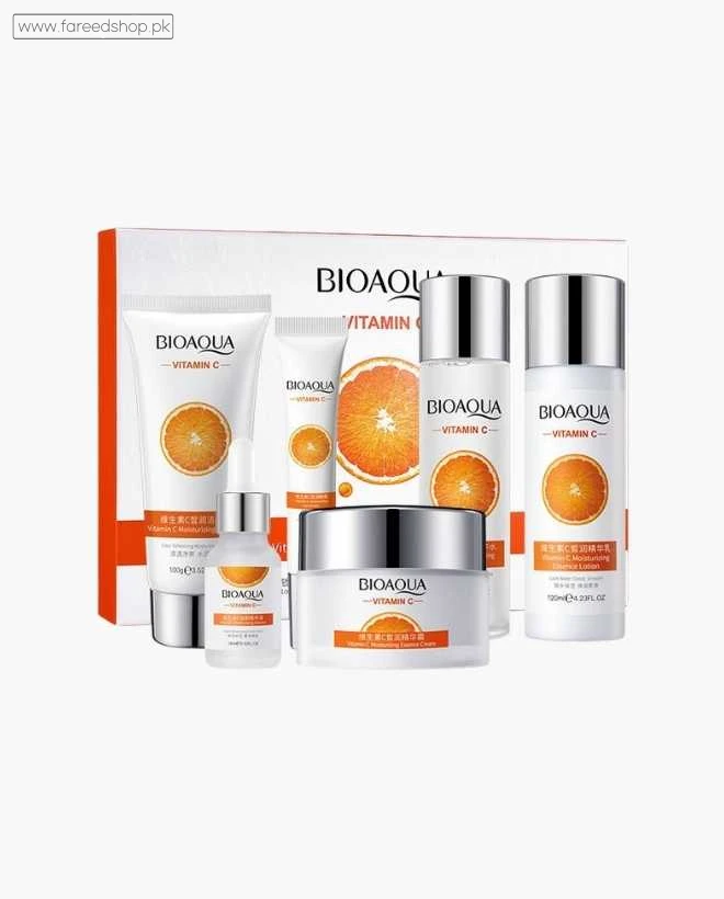 Vitamin C Gift Pouch Set thumb